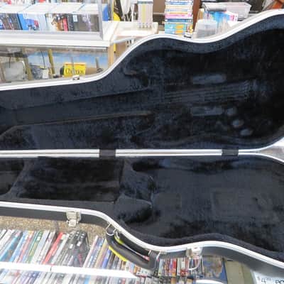 Fender American Deluxe Stratocaster with Maple Fretboard 2011 - 2015 - 3-Color Sunburst image 17