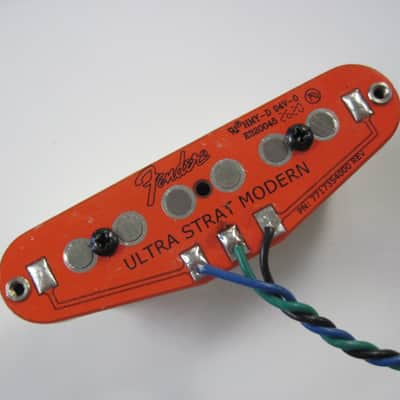 Fender Ultra Noiseless Hot Stratocaster Middle Pickup 0992291000M image 2
