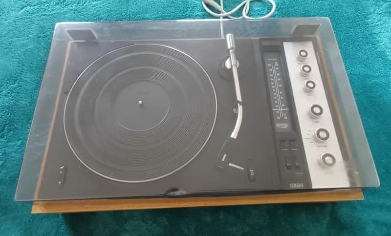 Yamaha NS Series MC-40 Music Console 1970s - Solid wood / Perspex cover / aluminium or similar control fascia