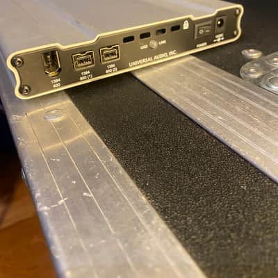 Universal Audio UAD-2 Satellite QUAD Core Firewire DSP Accelerator 2012 - Present - Silver image 3