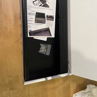 4MS Pod60 60hp Eurorack case w/ power image 4