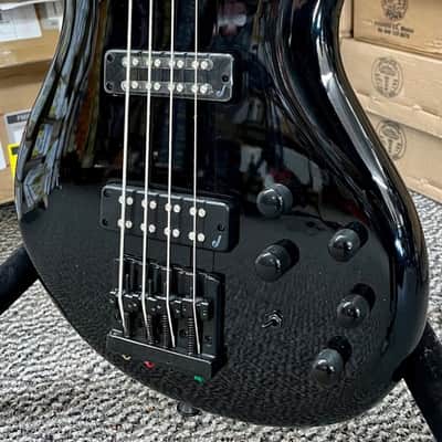 Jackson X Series Spectra Bass SBX IV, Laurel Fingerboard, Gloss Black - Demo image 3
