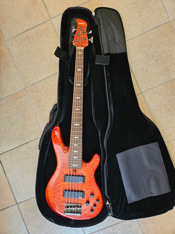 Yamaha TRB1005J 5-String Natural Quilt | Reverb UK