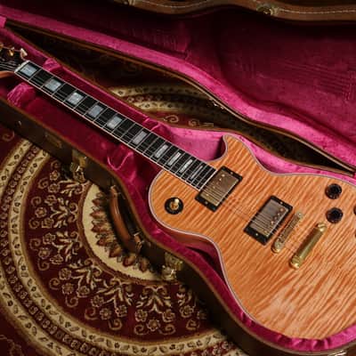Gibson Custom Shop Les Paul Custom  2016 - Figured Pink Widow image 14