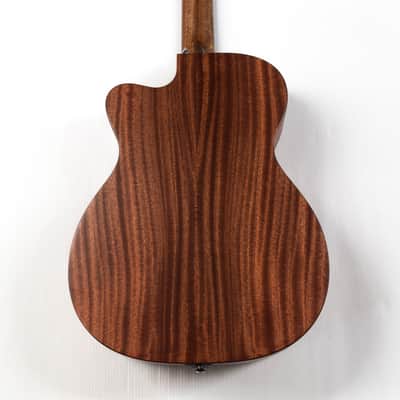 Martin 000C JR-E - Natural image 9