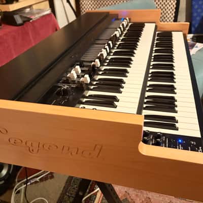 Viscount Legend Live 2020 image 2