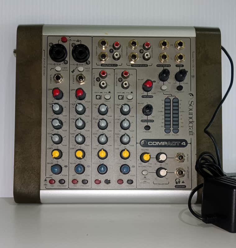 Soundcraft Compact 4 image 1