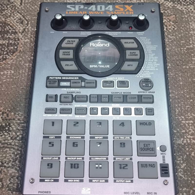 Roland SP-404SX Linear Wave Sampler 2009 - 2017 - Black image 1