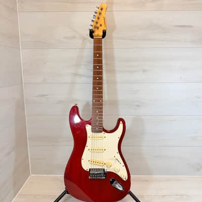 Crestwood Strat-Style Electric Guitar – Red Finish image 13