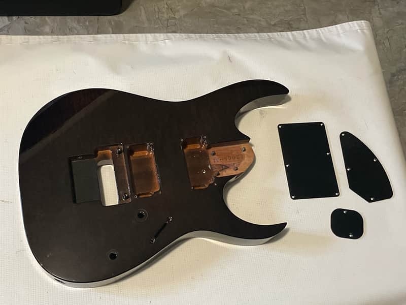 1999 Japan Fujigen Ibanez RG520QS Brown Quilt Maple Guitar Body Original Edge Tremolo Ready image 1
