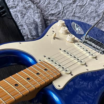 2019 Fender American Ultra Stratocaster Cobra Blue Excellent & Complete image 10