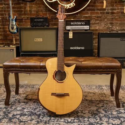 LoneTree Guitars Artist Series 12 Fret Small Jumbo image 2