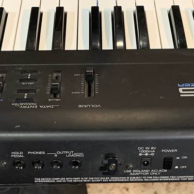 Roland JV-35 Multi-timbral w/Expansion board image 4