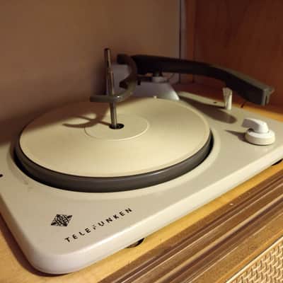 Vintage Midcentury Modern Korting Telefunken Delmonico Stereo Record Player & Bar image 5