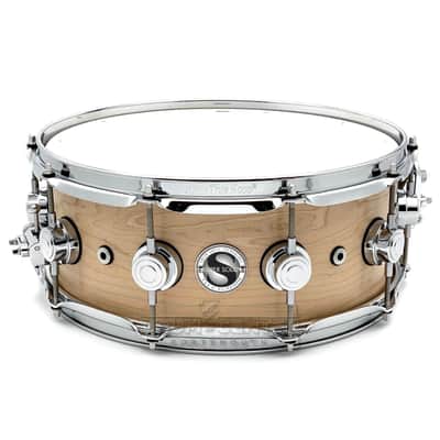 DW Collectors Super Solid Maple Snare Drum 14x5.5 Hard Satin Natural image 1
