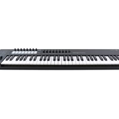 Novation Launchkey 61 Mk3 MIDI Controller [USED] image 2