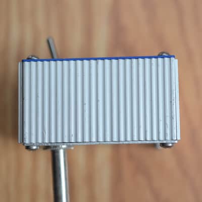 Dan Armstrong Blue Clipper Fuzz Plugin Blue image 3