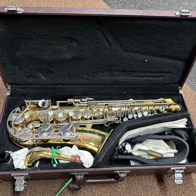 Yamaha YAS-23 Alto Saxophone with Hard shell case - USED image 1
