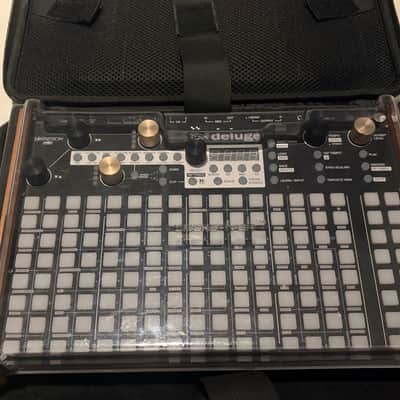 Synthstrom Audible Deluge 64-Voice Desktop Synthesizer with Numeric Display + Extras image 8