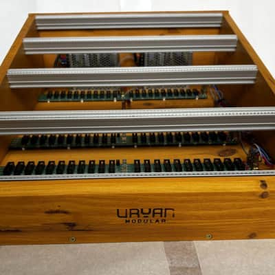 Uryan Modular 12U / 84HP tabletop Custom Series eurorack case 2021 - Light Oak image 2