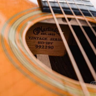 Martin HD28V 2004 image 10