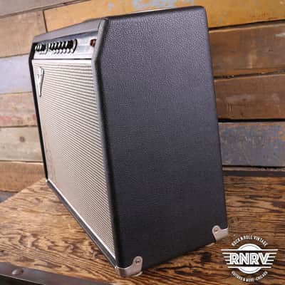 1968 Fender Vibrolux Reverb "Drip Edge" 2-Channel 35-Watt 2x10" Guitar Combo Silverface image 7