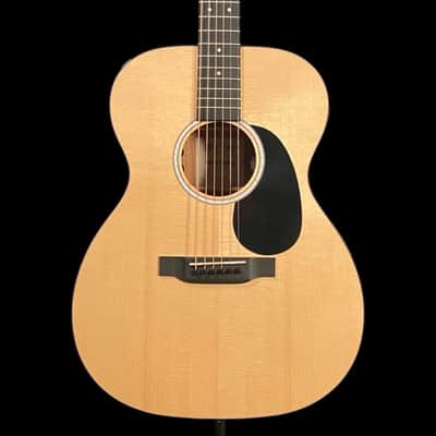 Martin 000-12E Koa Acoustic-electric Guitar - Natural image 2