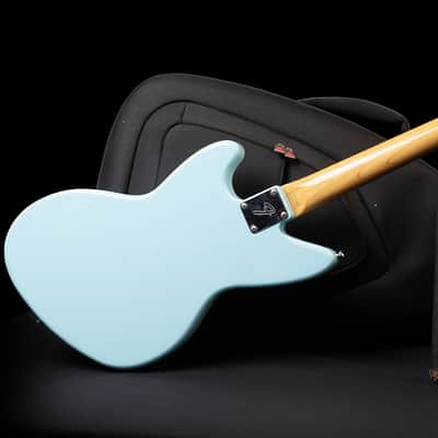 Fender Jagstang Kurt Cobain 2001 - daphné Blue image 5