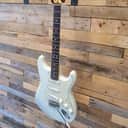 Fender American Special Stratocaster with Rosewood Fretboard 2018 Sonic Blue