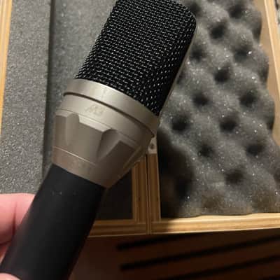 Microtech Gefell UM70 Multipattern Condenser Microphone image 2