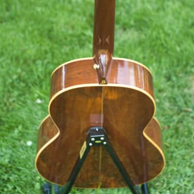 Beneteau 000-12 Acoustic Guitar - Honduras Rosewood Back & Sides image 5