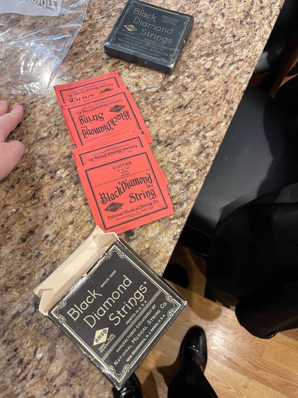 Black Diamond Vintage Guitar and Mandolin Strings & Packaging B.B. King Jimi Hendrix Used 1930s-1950s image 1