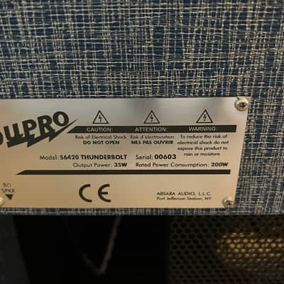 Supro S6420 Thunderbolt 35-Watt 1x15" Guitar Combo 2014 - Present - Blue Rhino image 3