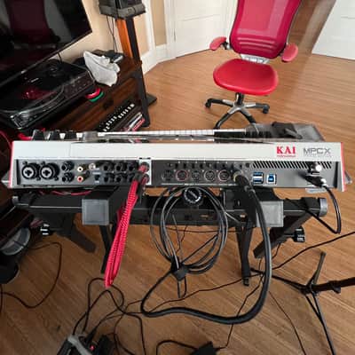 Akai MPC X Special Edition Standalone Sampler / Sequencer 2023 - Present - Grey image 6