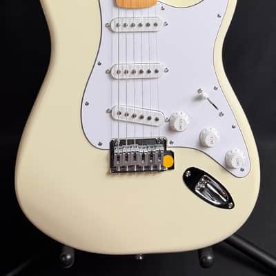 Fender Standard Stratocaster (2025) Electric Guitar Olympic White Finish (348)