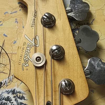 Fender Standard Jazz Bass Left-Handed 2002 image 4