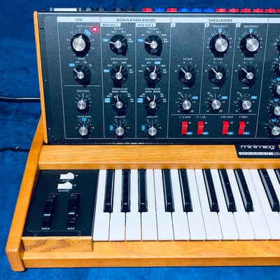 MiniMoog Voyager Old School Analog Synthesizer 🎹 Like NEW • Tested • Serviced • Full Warranty image 17