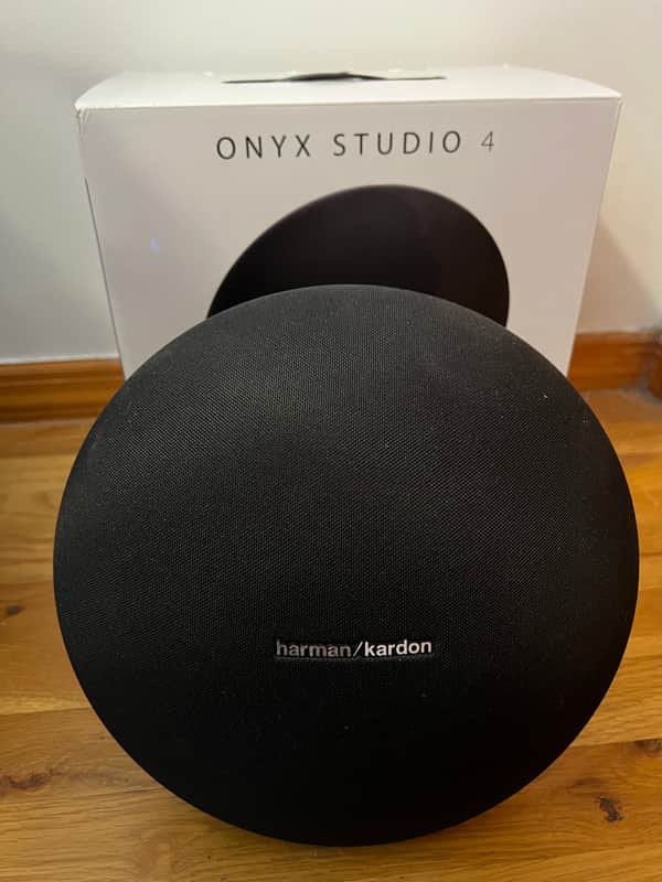 Harman Kardon Onyx Studio 4 2020-2022 - Black image 1