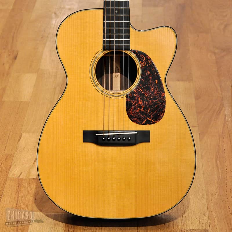 Martin 00-18CR Cutaway Rosewood Custom Shop - Used image 1