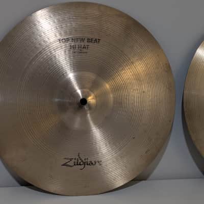 Zildjian 14" A Series New Beat Hi-Hat Cymbals (Pair) 1982 - 2012 - Traditional image 4