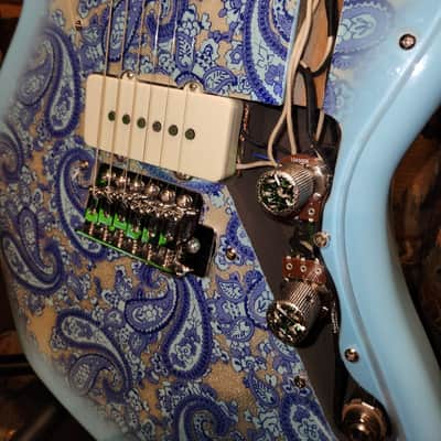 Jazzmaster Handcrafted Blue Paisley with Classic Fender Pickups Jazzmaster 2025 - High Gloss image 3