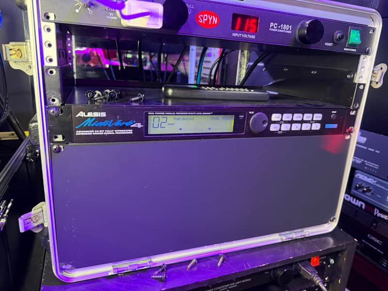 Alesis Midiverb 4 image 1