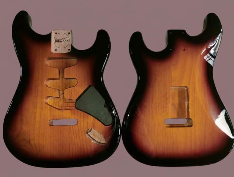 STRATOCASTER BODY 3 tone sunburst gloss image 1