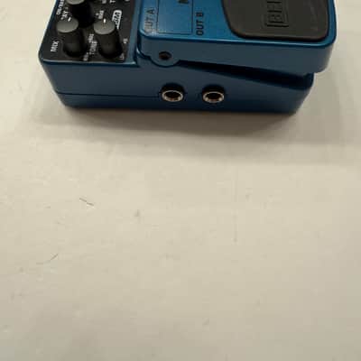 Behringer RV600 Reverb Machine Stereo Digital Guitar Effect Pedal image 3