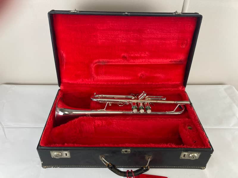 Getzen Capri Bb Trumpet – Silver Plated – Vintage Intermediate Model – 1965–66 – w/ Case SM#3578 image 1