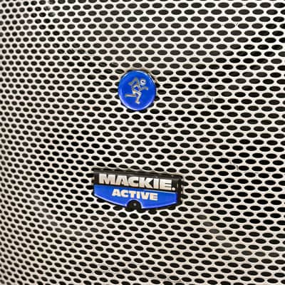 Mackie SA1530z 3-Way 15" Active HD Professional Speaker (PAIR) CG01376 *ASK FOR SHIPPING* image 5