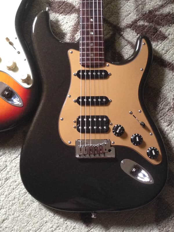 Fender Deluxe Stratocaster