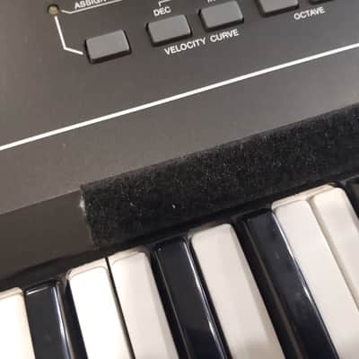 Yamaha  KX61 keyboard studio midi controller image 5