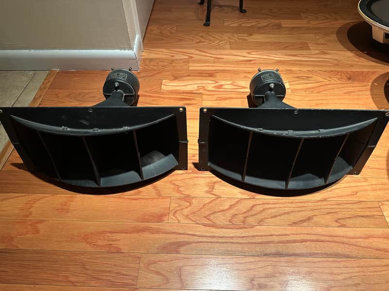 Altec Lansing 811 - Metal