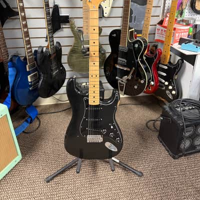 Vintage Fender Stratocaster 1979 - Black Strat image 1